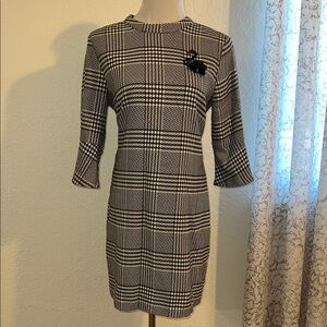 Gorgeous winter shift dress